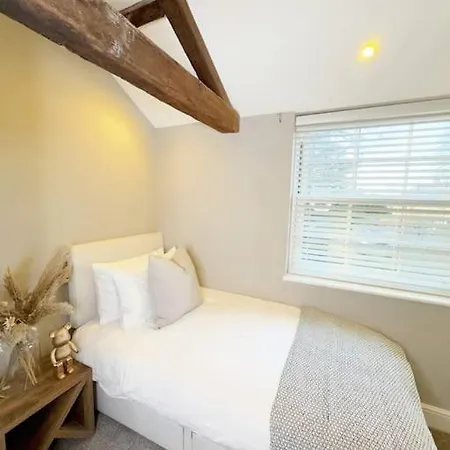 公寓 Whitkirk 利兹