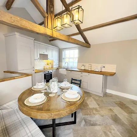 Whitkirk דירה לידס